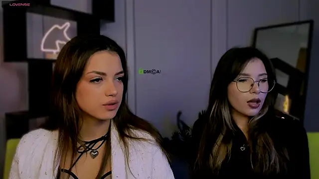 rose style online show from 11, 10, 2025