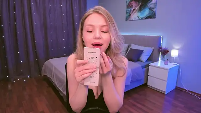 AdalineLove online show from 12, 2, 2026