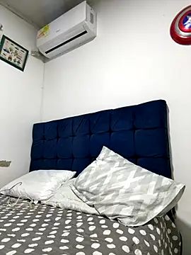 blackbullger  online show from 26, 10, 2025