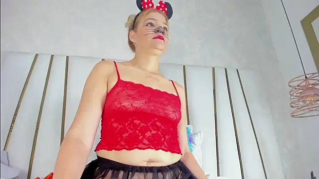 bonnie sm online show from 25, 10, 2025