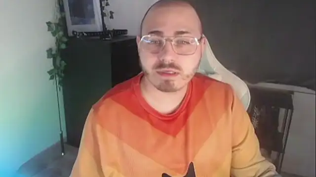 Snapshot of FabianKinky chatting on 14, 9, 2025 FabianKinky online show from 14, 9, 2025