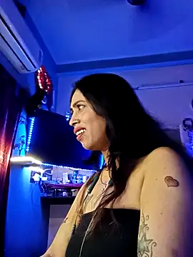 Love Beauty01 online show from 15, 2, 2026