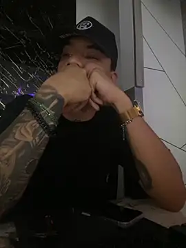 AlphaMasterXxx online show from 19, 9, 2025