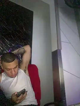 AlphaMasterXxx online show from 13, 11, 2025