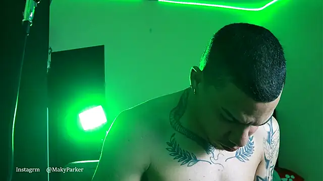 AlphaMasterXxx online show from 24, 11, 2025