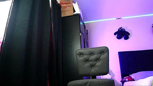 AlphaMasterXxx online show from 1, 12, 2025