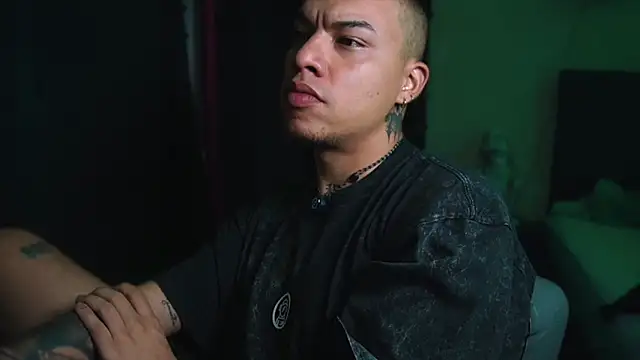 AlphaMasterXxx online show from 9, 2, 2026