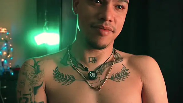 AlphaMasterXxx online show from 2, 4, 2026