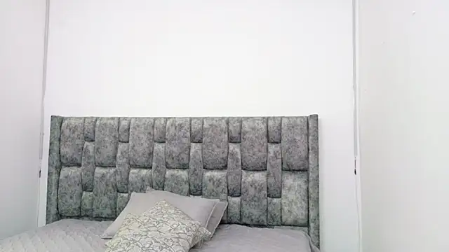 Lizbeth Rouse online show from 14, 9, 2025