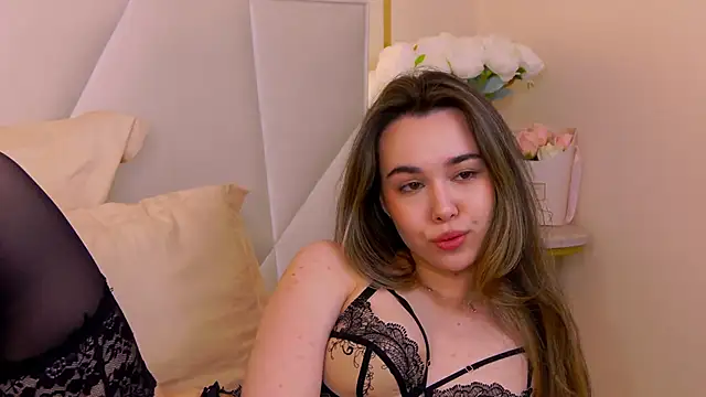 Snapshot of MiaMarlow chatting on 26, 4, 2026 MiaMarlow online show from 26, 4, 2026