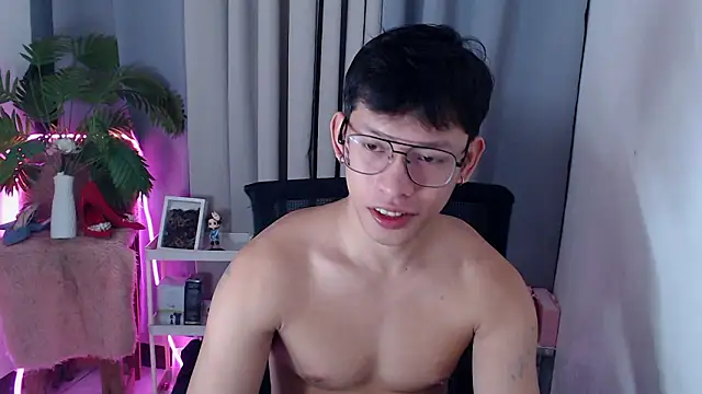 Snapshot of pinkcock_froi2305 chatting on 6, 2, 2026 pinkcock froi2305 online show from 6, 2, 2026