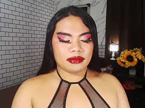 TSbrianaHugeCock online show from 27, 9, 2025