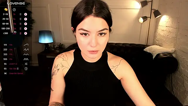 Snapshot of Dark_Moni chatting on 27, 9, 2025 Dark Moni online show from 27, 9, 2025