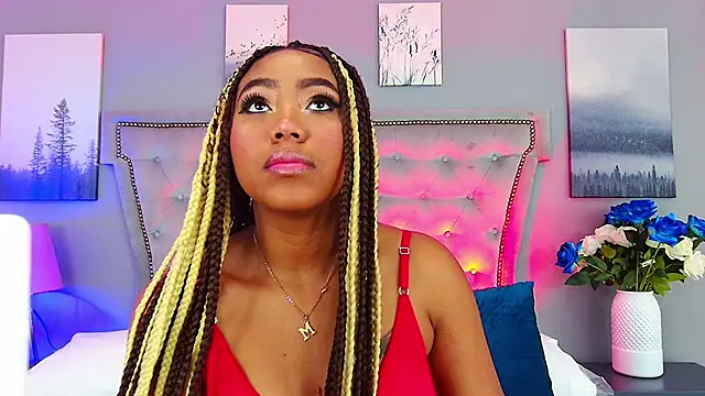 AngelaRoberts online show from 13, 11, 2025