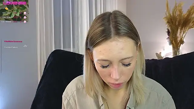 NyxaThorn online show from 21, 10, 2025