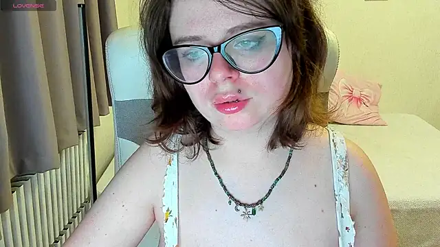 MilisaSweet777 online show from 20, 9, 2025