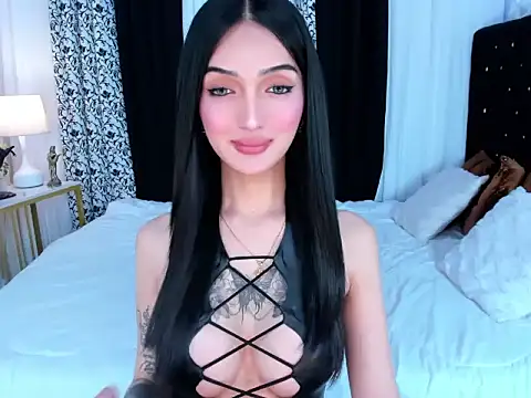 Snapshot of GeorginaMiller04 chatting on 4, 3, 2026 GeorginaMiller04 online show from 4, 3, 2026