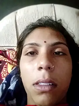 Laxmixx2 online show from 13, 10, 2025