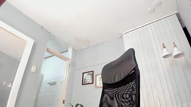 Maddy Norton online show from 1, 3, 2026