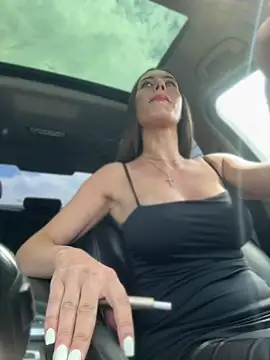  JessyRey  online show from 24, 6, 2026