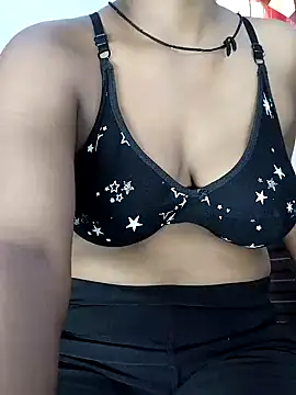 Snapshot of Laxmi_89 chatting on 13, 9, 2025 Laxmi 89 online show from 13, 9, 2025