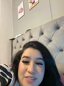 Aliciawhitee online show from 11, 11, 2025