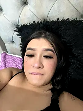 Aliciawhitee online show from 5, 12, 2025