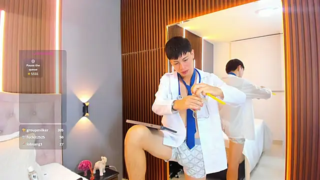 Abraham horny18 online show from 1, 11, 2025