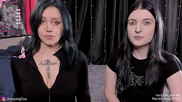 Threesomebabes online show from 13, 1, 2026