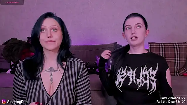 Threesomebabes online show from 12, 6, 2026