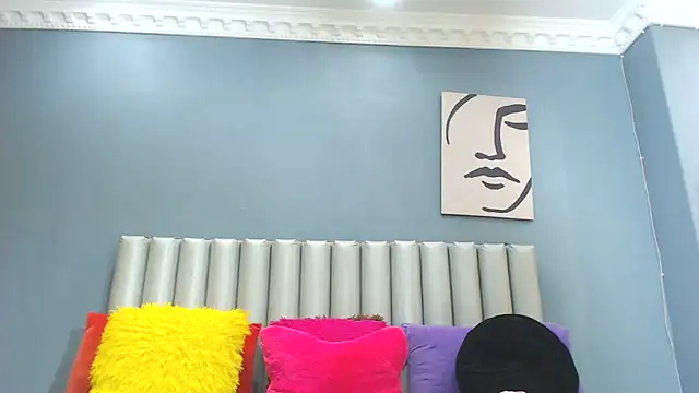 LoloQueen5 online show from 19, 1, 2026