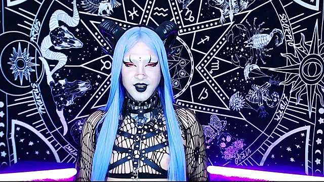 naomi satan online show from 9, 4, 2026