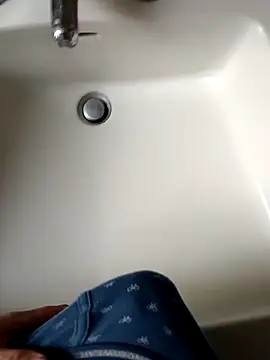 Empi19cm online show from 10, 10, 2025