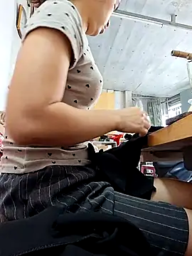 irina hana online show from 27, 10, 2025