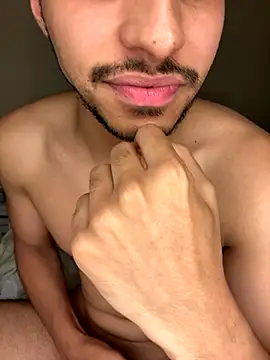 ravisex2 online show from 7, 10, 2025