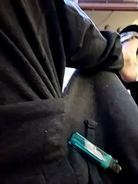 Ragnarklothebrok online show from 10, 11, 2025