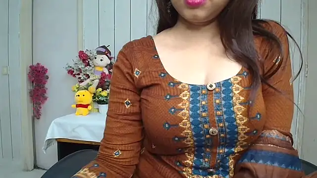 Snapshot of ruby100 chatting on 21, 2, 2026 ruby100 online show from 21, 2, 2026