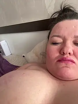 SunnyLeila2101 online show from 7, 3, 2026