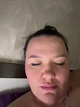 SunnyLeila2101 online show from 16, 4, 2026