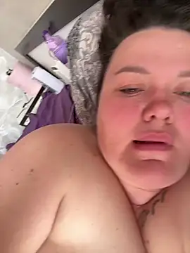 SunnyLeila2101 online show from 20, 4, 2026