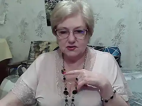Snapshot of Renata62011 chatting on 17, 6, 2026 Renata62011 online show from 17, 6, 2026