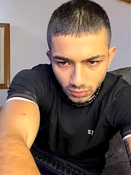 ArturoCardona  online show from 17, 10, 2025