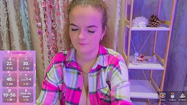 Luisa Rosee online show from 17, 10, 2025