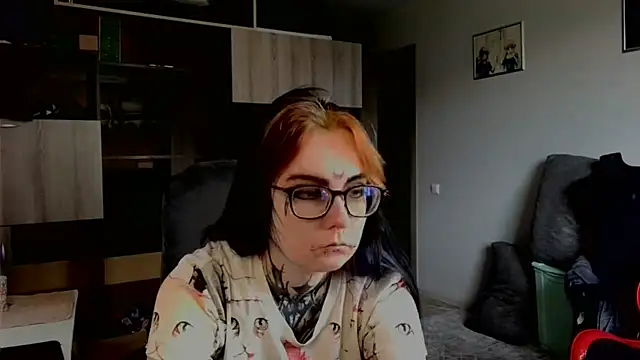 HighelikeGirl online show from 17, 9, 2025