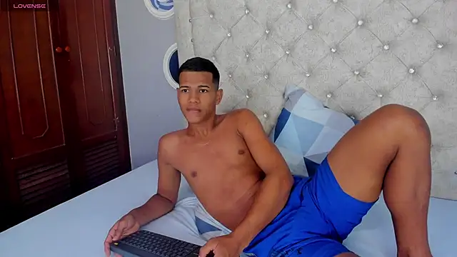 KingStark  online show from 22, 11, 2025