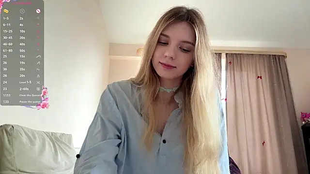 Snapshot of FruityXo chatting on 1, 6, 2026 FruityXo online show from 1, 6, 2026