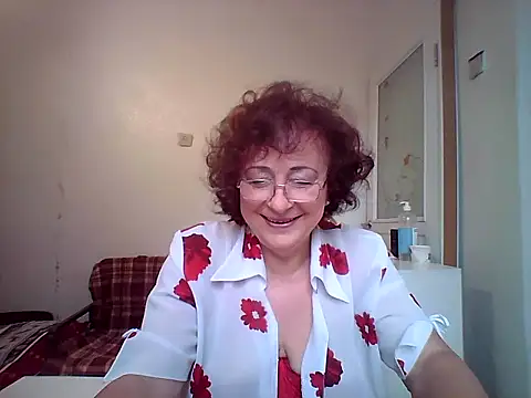 Julia54391 online show from 18, 9, 2025