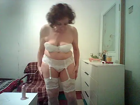 Julia54391 online show from 28, 9, 2025