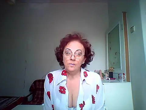 Julia54391 online show from 2, 10, 2025