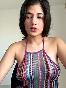 LauraCatalina online show from 21, 9, 2025